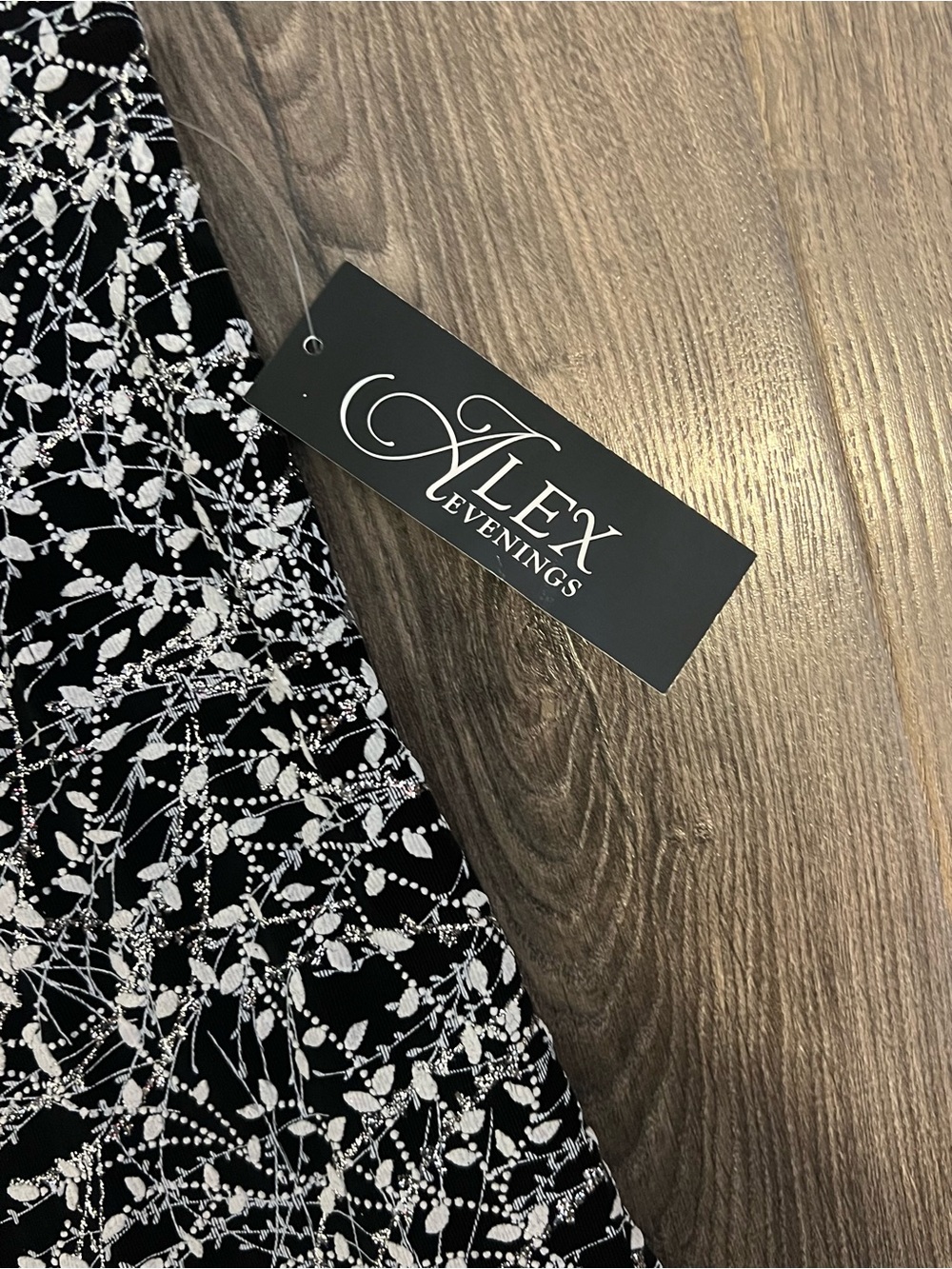 NWT Alex Evenings Metallic Shimmer Black White Embroidered Formal Top Size XL - Picture 8 of 11